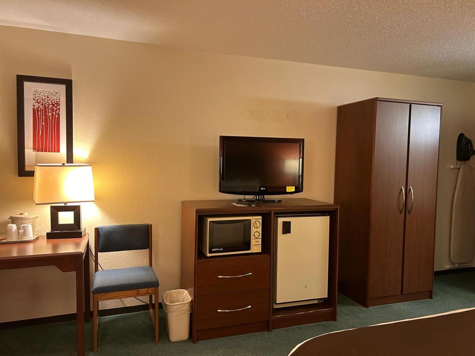 Northwoods Inn & Suites - Blackduck Exterior foto